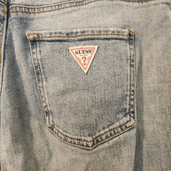 GUESS high-rise straight jean in light blue - size 28 - Picture 7 of 7